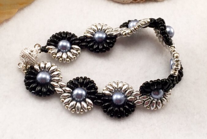 Yin and Yang Bracelet